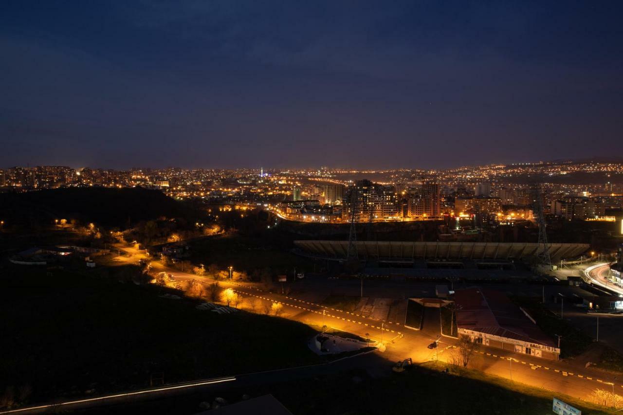 Ris Dalma Collection Yerevan Exterior photo